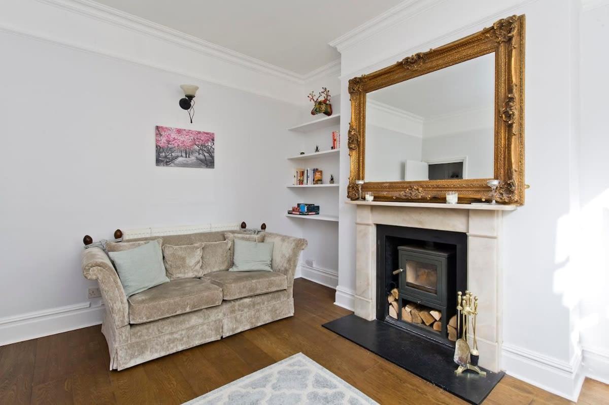 Charming 2-Bed Apt Near Buckingham Palace London Exterior photo